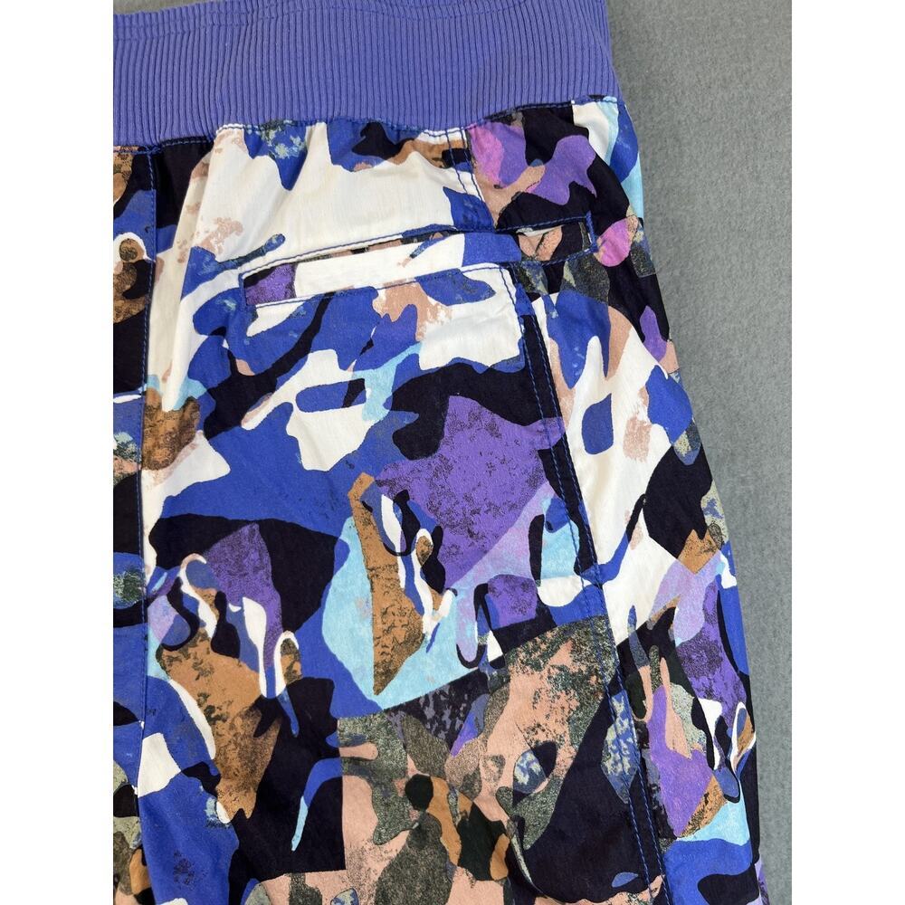 NEW Free People Movement Mesmerize Me Pants Large Violet Camo Women’s - Picture 4 of 13
